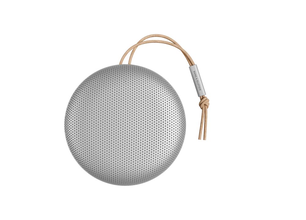 メルセデス　Bang&Olufsen Beosound A1 2nd