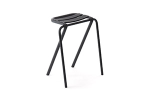 BENT STOOL / DUENDE