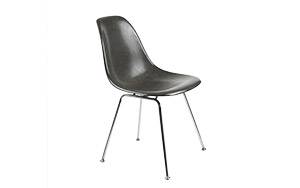 Modernica Fiberglass Arm Shell Chair H Base サイドシェルチェア Hベース / C&R Eames