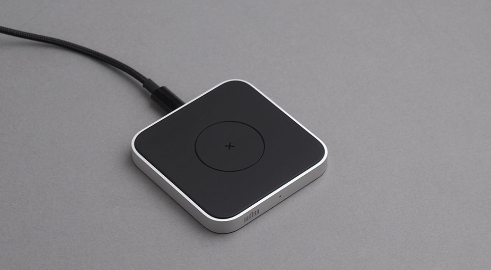 Magnetic Wireless Charger マグネティックワイヤレスチャージャー（高速充電・Mag Safe対応） / BRAUN