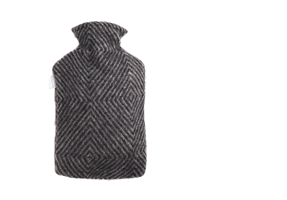 Form & refine - Aymara hot water bottle