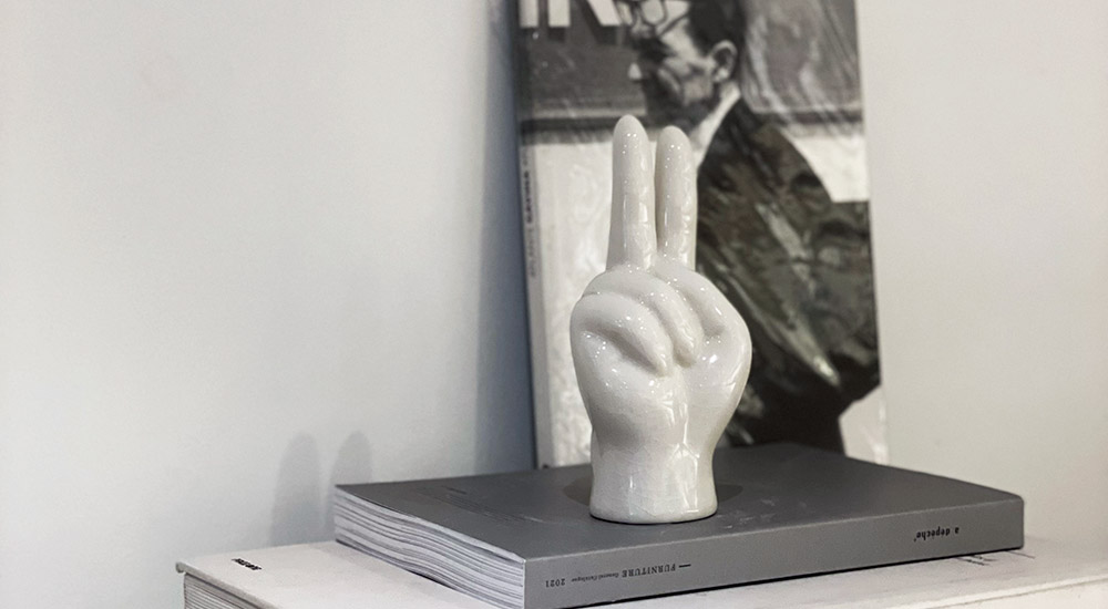 Porcelain Hand Object ポーセリンハンドオブジェクト（Peace & OK） / DETAIL