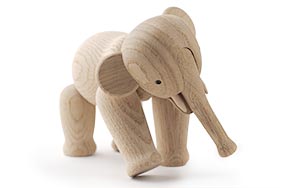 ELEPHANT ゾウ /  カイ・ボイスン