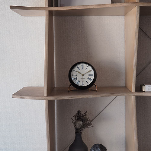 Roman Table Clock ローマン 置き時計 / Arne Jacobsen