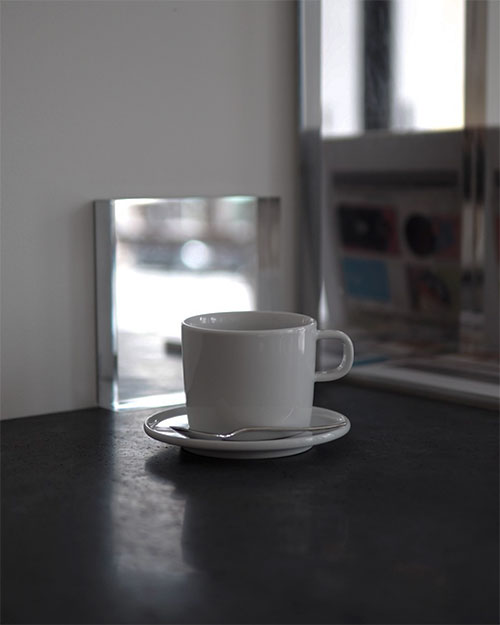 PlateBowlCup ティーカップ&ソーサー by Jasper Morrison / ALESSI