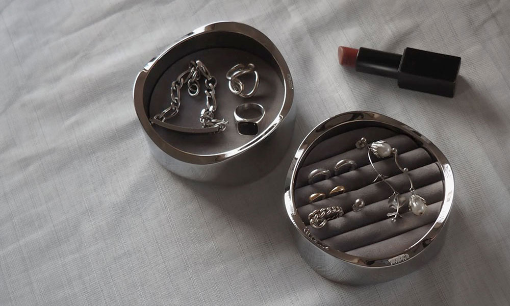 Wavy Jewelry Organizer ジュエリーオーガナイザー / Umbra