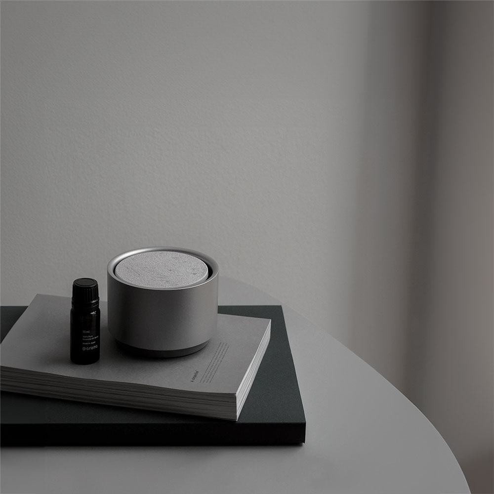 Aroma Diffuser 2 アロマディフューザー / Week End