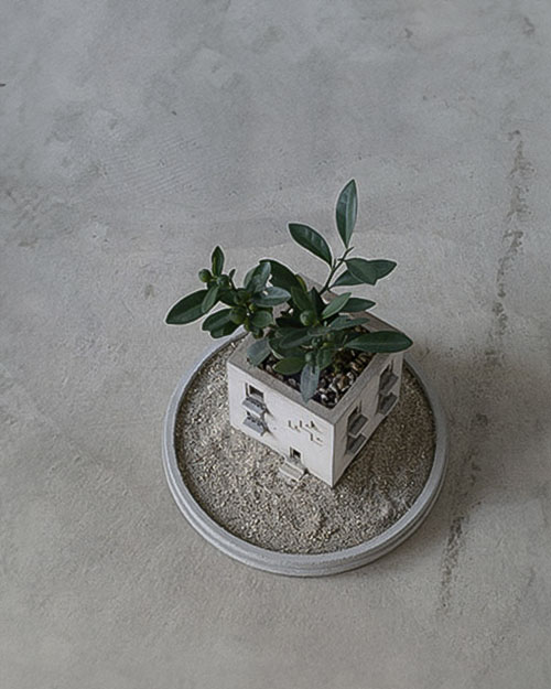 Mansion Planter マンションプランター / Pullpush Products.