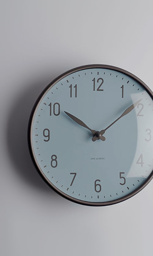 Station Clock Royal Blue ステーションクロック ロイヤルブルー / Arne Jacobsen