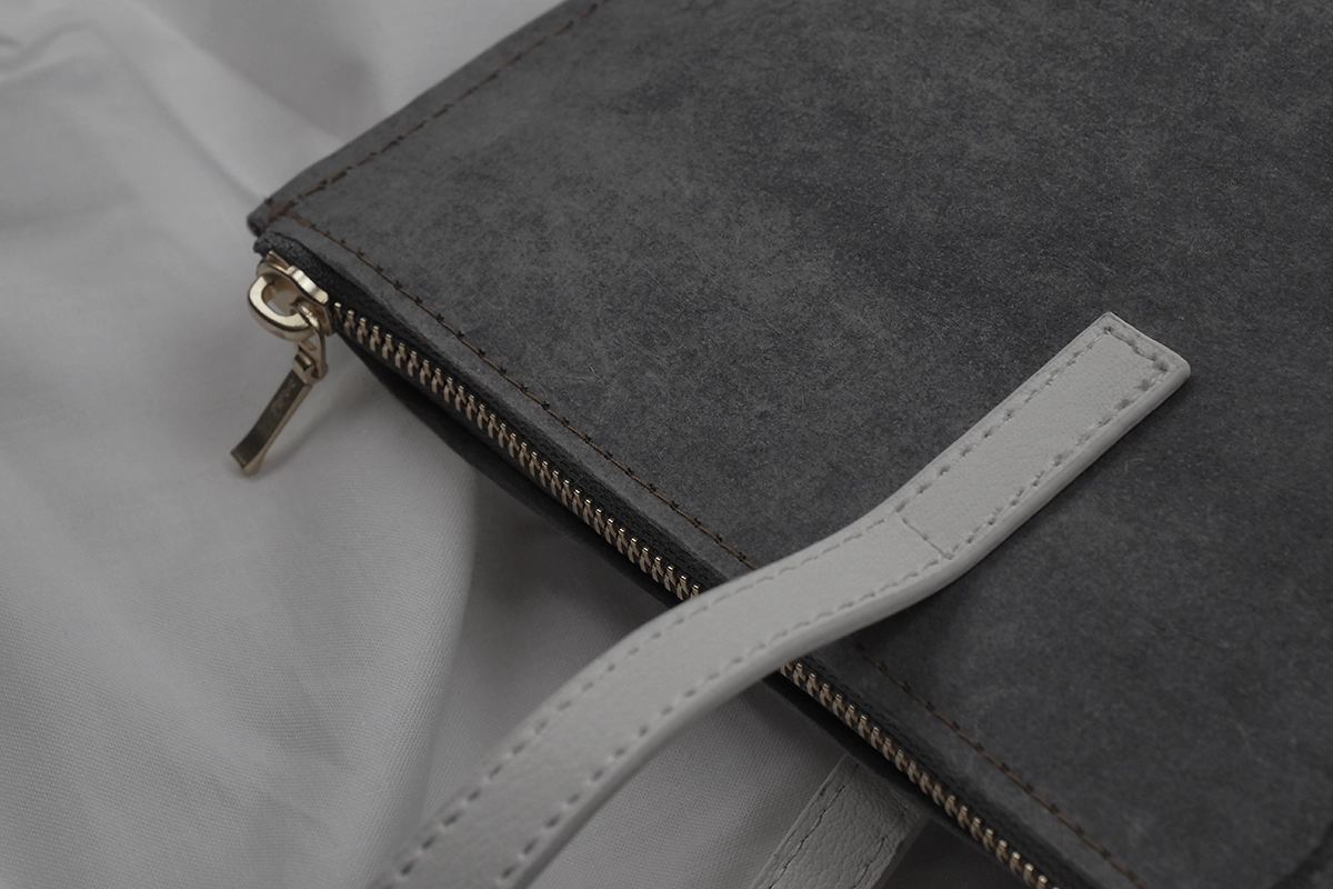 KOUZO 楮和紙のバッグ（bob M 柿渋） / KOUZO by SIWA