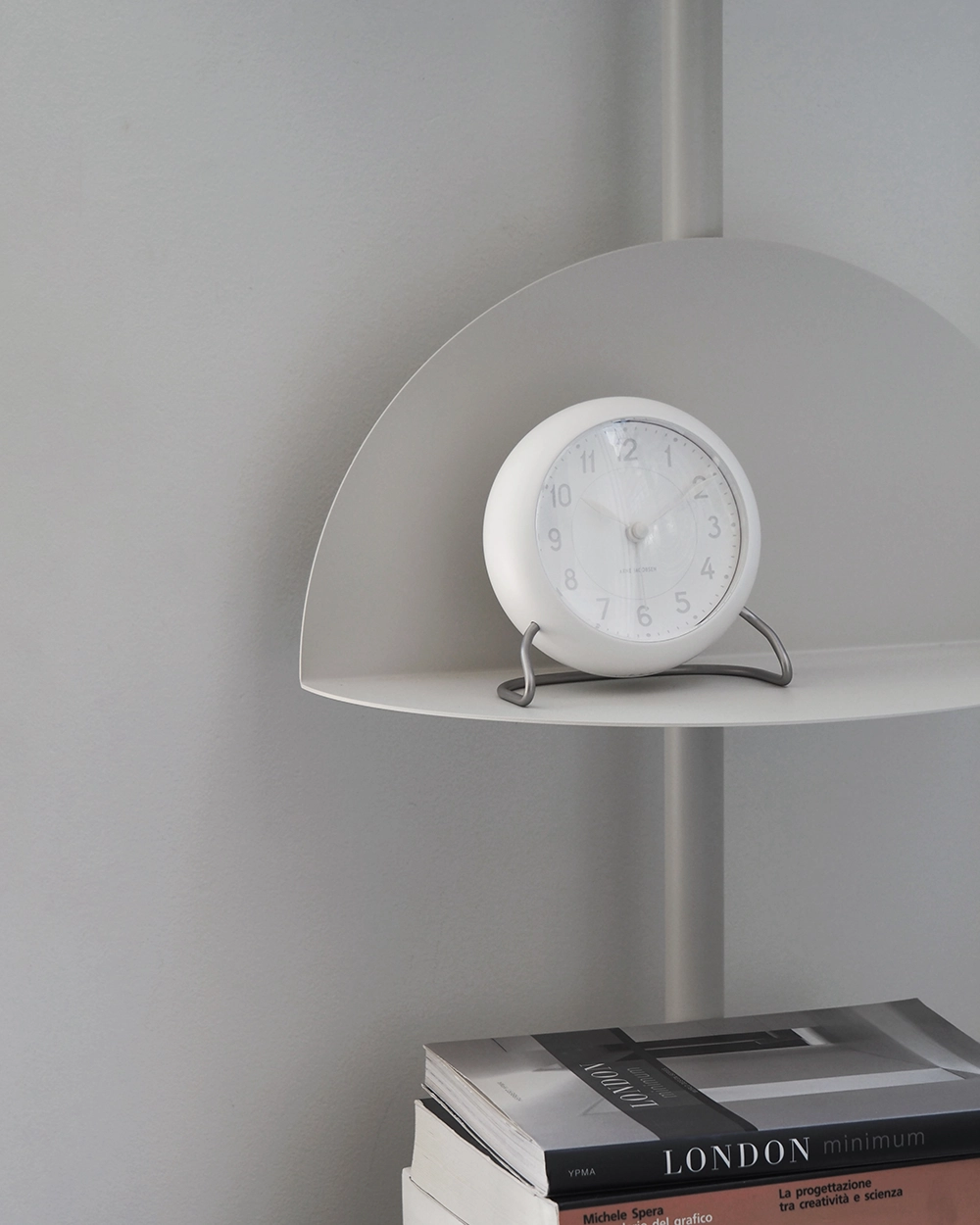 Table Clock STATION Bellevue テーブルクロック ステーション ベルビュー（数量限定）/ ARNE JACOBSEN