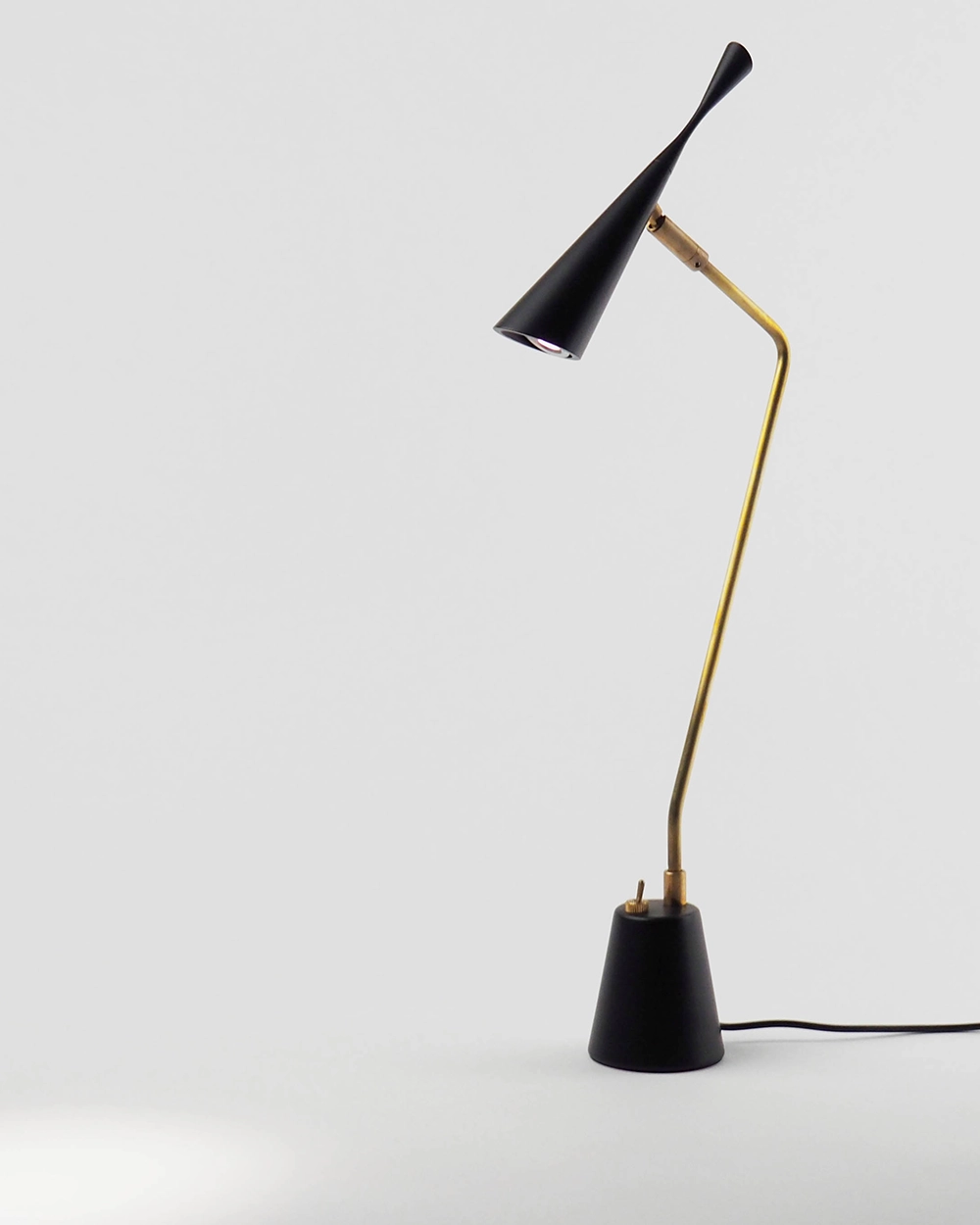 Gossip ゴシップ テーブルライト / ART WORK STUDIO